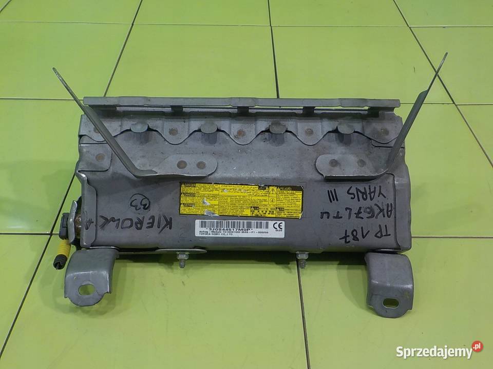 TOYOTA YARIS III 15 B AUT 17 HB 5D AIRBAG Poduszki powietrzne Suków