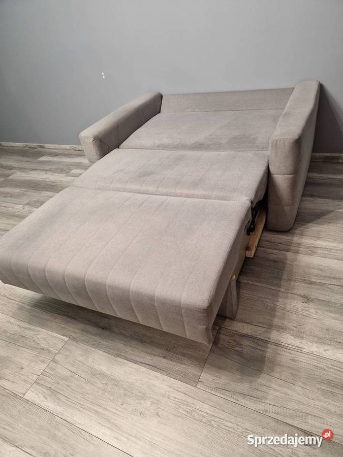 Sofa rozkładana z pojemnikiem na pościel