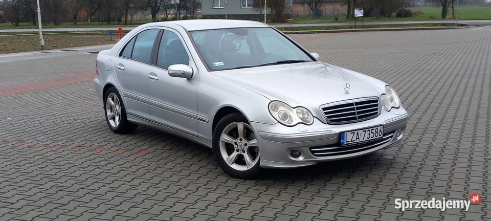 ercedes C220 Automat Avantgarde salon Niski