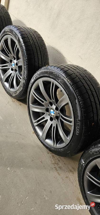 Koła alufelgi oryg BMW 18 255 40 opony Pirelli Samochodowe Staszów
