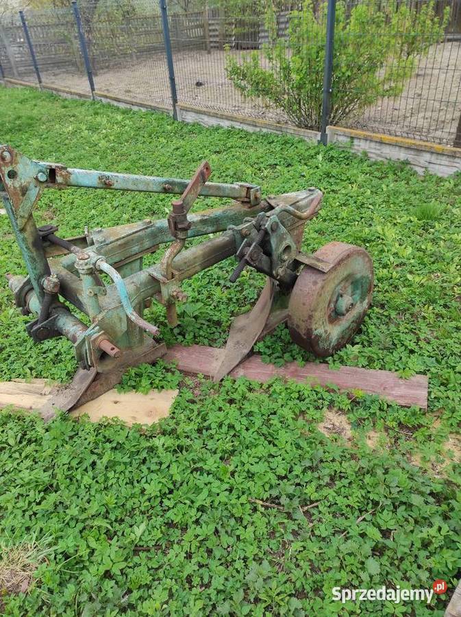 Pługi 2 skibowy 3 sztuki Agromasz