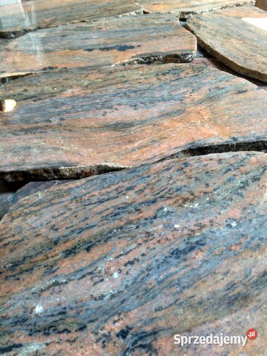 Cięty kamień polny elewacyjny tarasowy