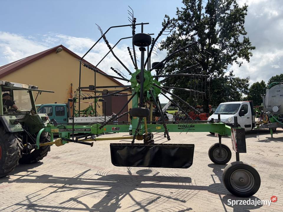 Zgrabiarka 2 karuzelowa Deutz Fahr Swatmaster Myszyniec