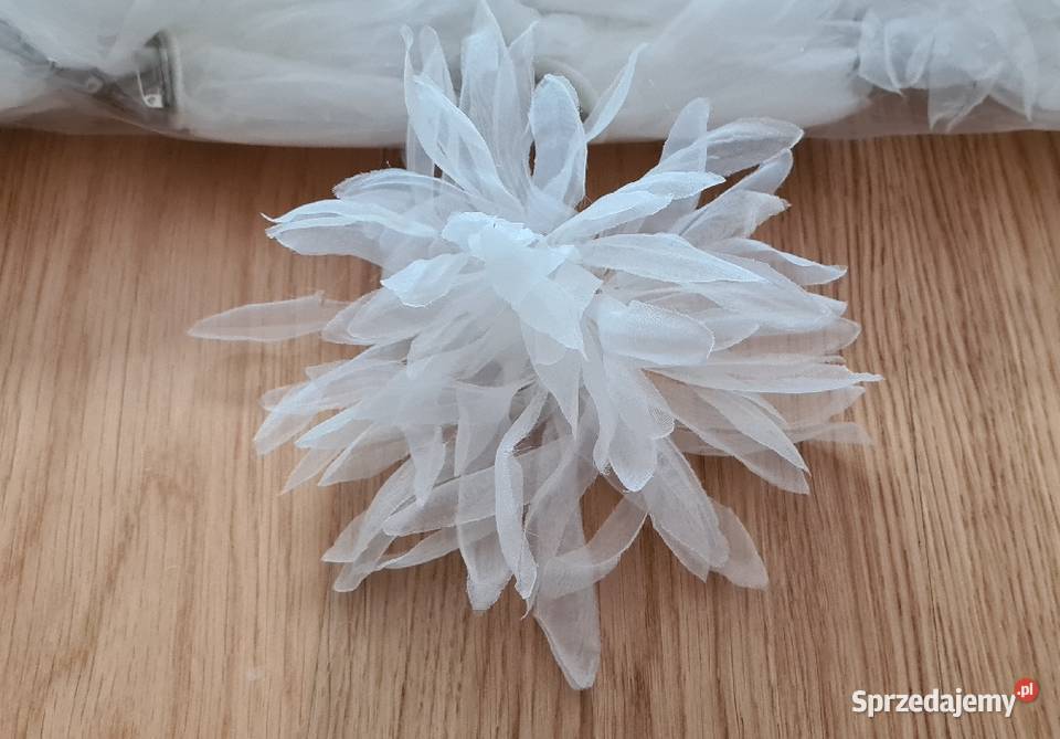 Ozdobne kwiaty broszki kotyliony na agrafce różowy Łódź sprzedam