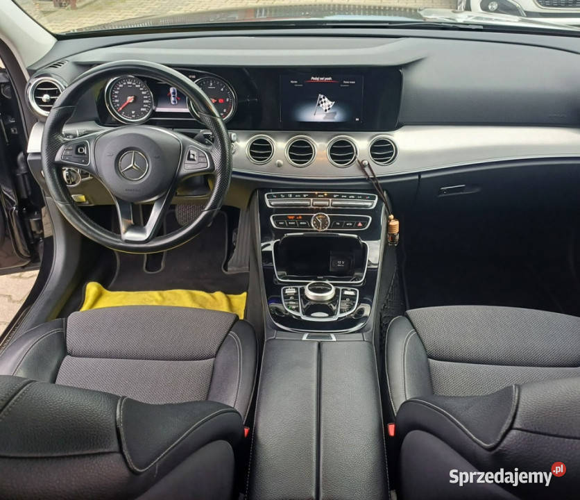 Mercedes E 220 AMG Line 195 W212 2009 wielkopolskie Suchorzew