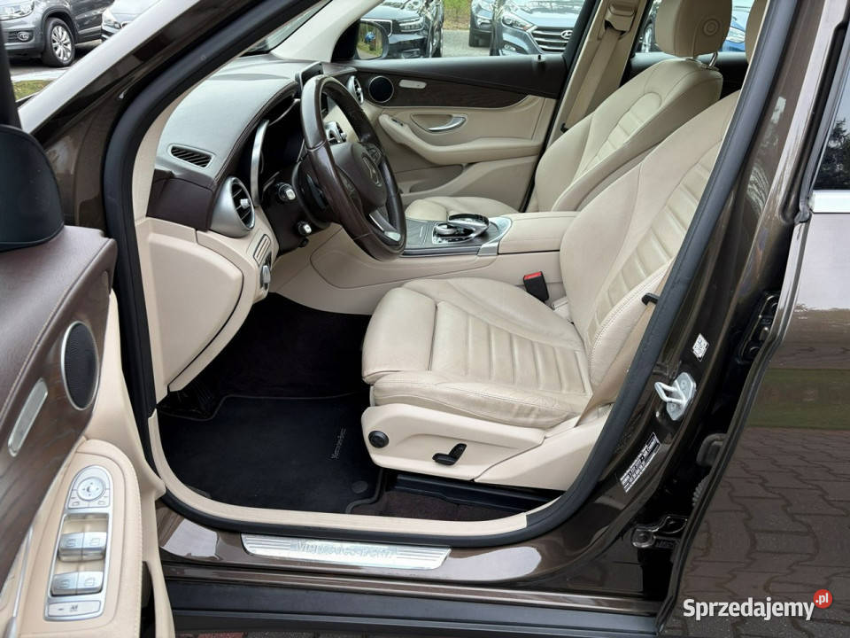 Mercedes GLC 250 Skóry Hak LEDy ILS Serwisowany nawigacja Lipówki