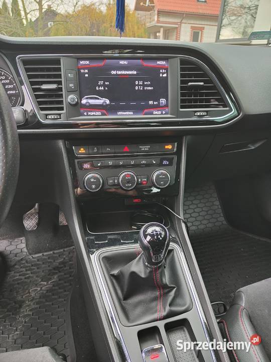 Seat Leon FR 15 TSI 150 2019 NISKI przebieg Białystok