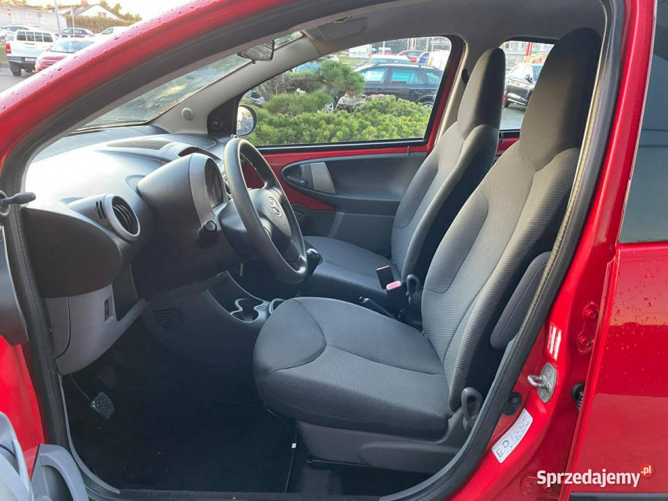 Toyota Aygo KLIMATYZACJA centralny zamek niski Zarejestrowany w Polsce Żory