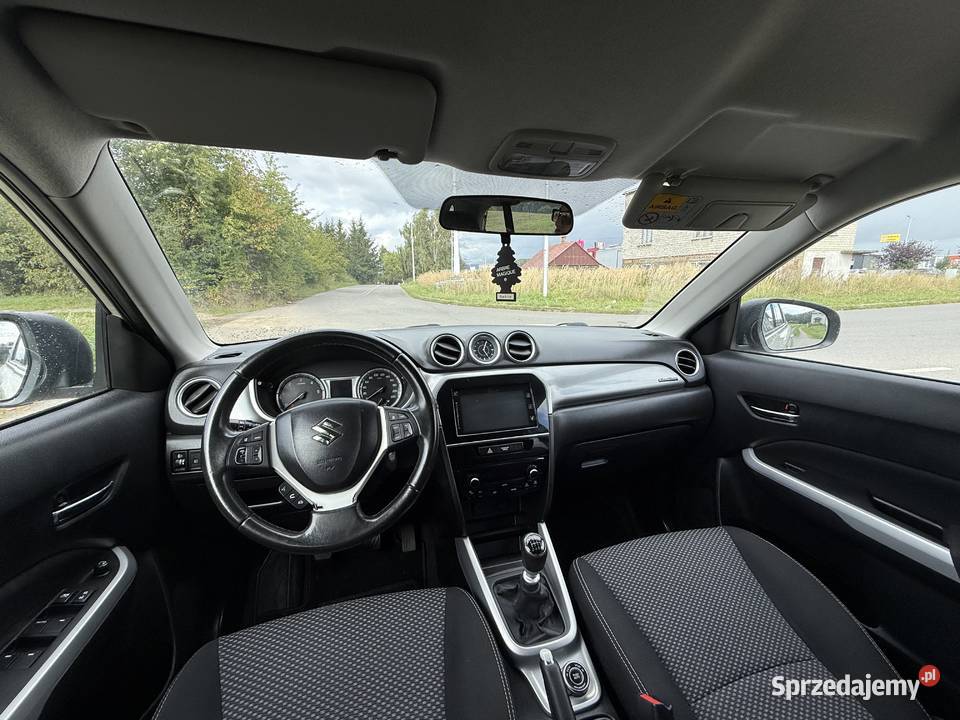 Suzuki Vitara 16 DDiS 4x4 2015 zadbany SUV Krosno