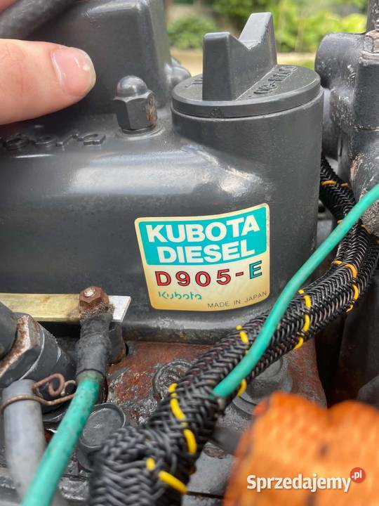 Silnik Kubota D905E z pompą hydrauliczną
