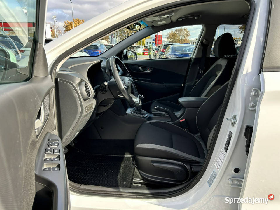 Hyundai Kona Salon 1Wł Bezwypadkowa Podgrzewane manualna