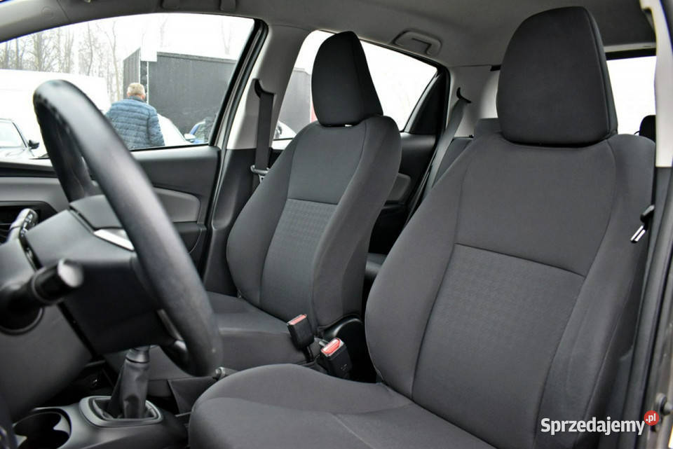 Toyota Yaris Bezwypadkowy Salon Polska Serwis