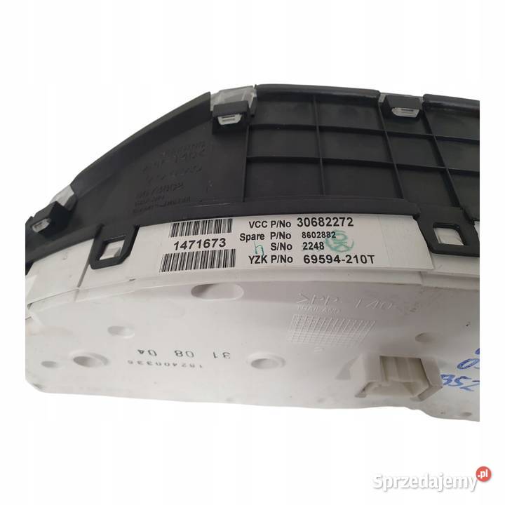 LICZNIK ZEGARY 30682272 Volvo V70 II 20 24 25 T osobowe Chełm sprzedam