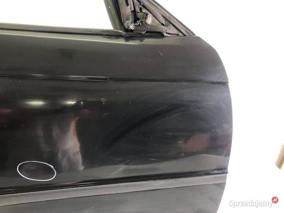 DRZWI KOMPLETNE PRAWY PRZÓD BMW E46 6689