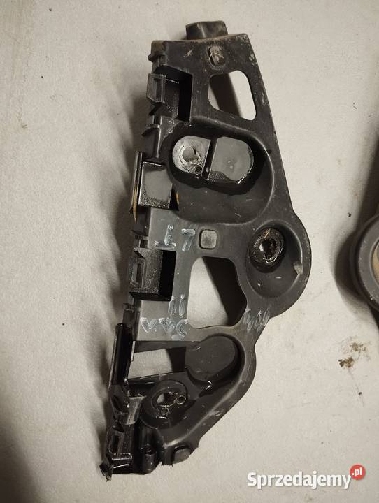 Ślizg mocowanie zderzaka tył Dacia Sandero II łódzkie Łask sprzedam