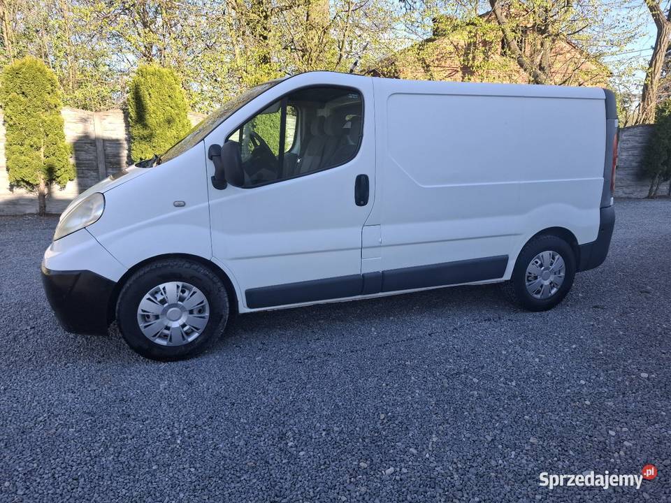 Nissana primastar 20 115 koni 2007 renault kupiony w Polsce Chobrzany