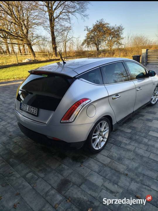 Lancia Delta Hatchback