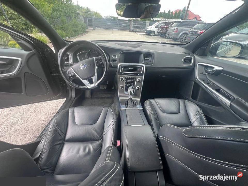 Volvo S60 PLATINUM 20 benzyna 306 2015r mazowieckie Pułtusk