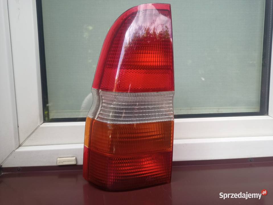 Ford Escort MK5 MK7 VII kombi lampa tył tylna osobowe Sieradz