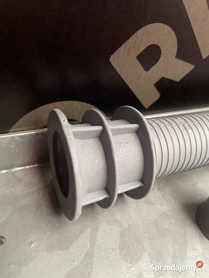 Dystans szalunkowy z korkami szalunku Oktagon 30 Poznań