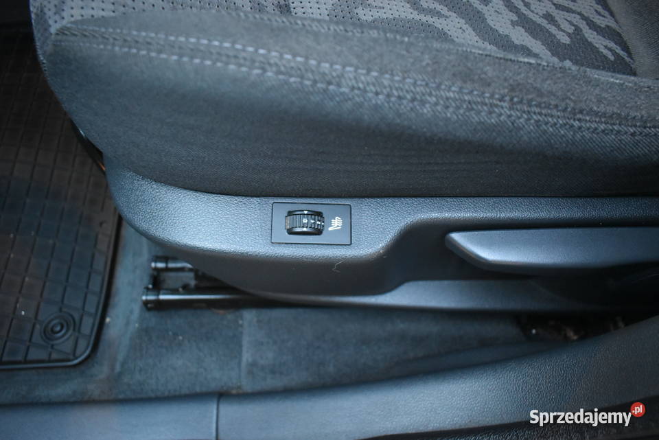 16 HDI PODGRZEWANE FOTELE TEMPOMAT ALUSKI 2 HAK Moczyłki