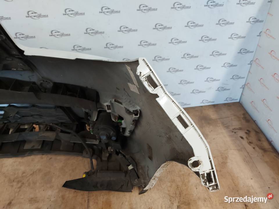 RENAULT TWINGO II 10r zderzak przód Kielce