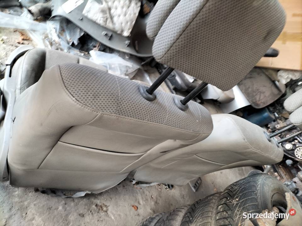 Fotel Prawy Lewy Megane 2 II Kamień-Kolonia sprzedam