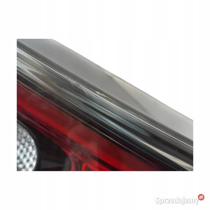LAMPA PRAWA Toyota Corolla E21 HTB TYLNIA TYLNA Chełm