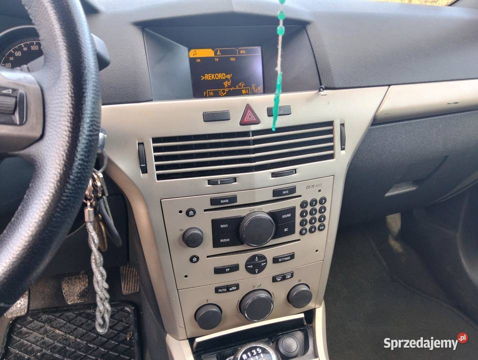 Sprzedam nieuszkodzony Astra Ostrowiec Świętokrzyski