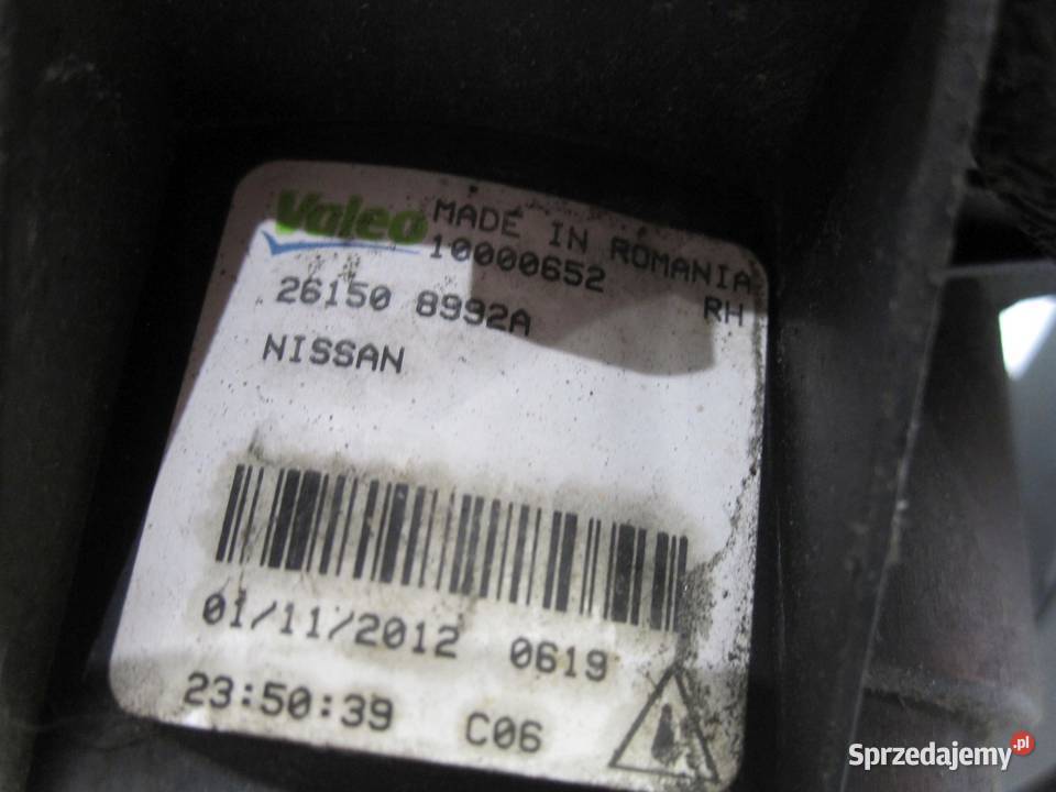 NISSAN QASHQAI halogen prawy 261508992A