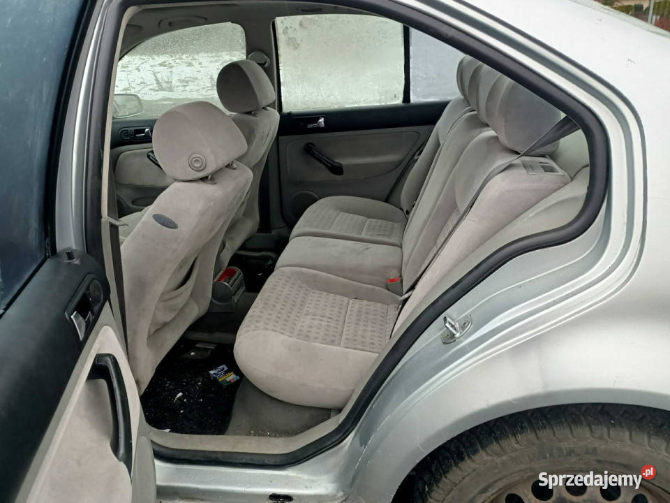 Volkswagen Jetta Volkswagen Jetta 18T 180 02r benzyna małopolskie Tarnów