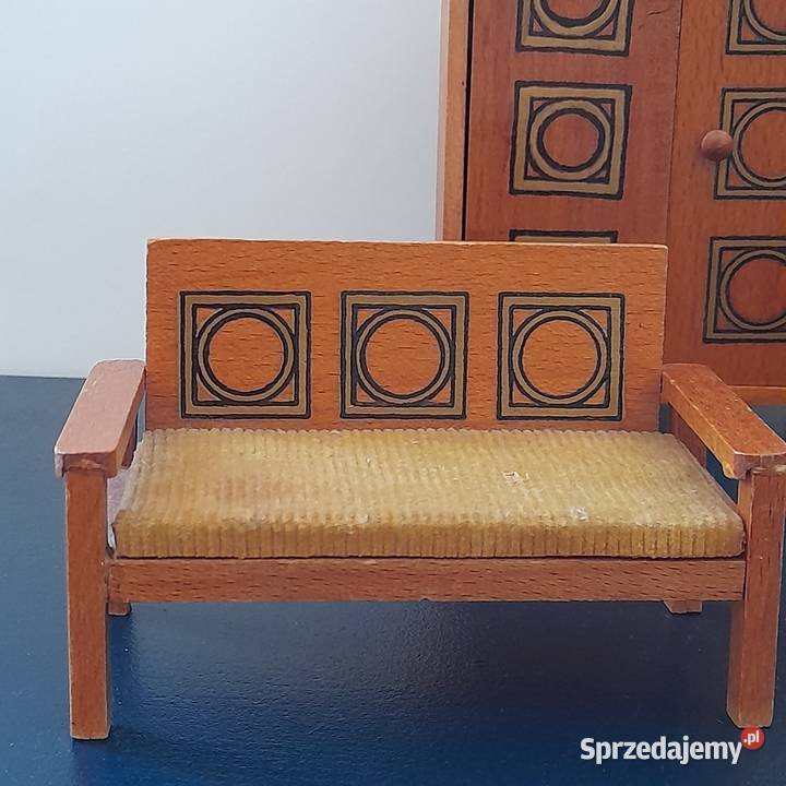 Stare drewniane mebelki lalek DDR skala112 Bogatynia