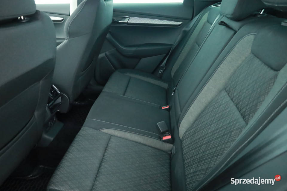 Skoda Karoq 15 TSI światła przeciwmgielne Piaseczno