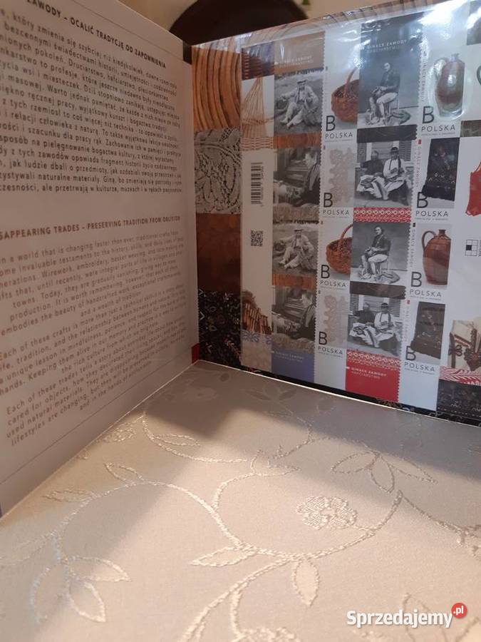 Folder z Arkusikiem Ginące zawody