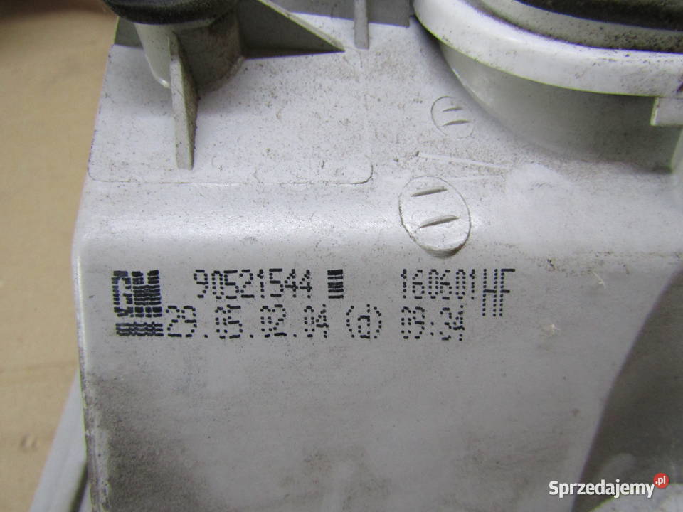 LAMPA TYLNA PRAWALEWA OPEL ASTRA G HB 90521542 Lampy tylne Mysłaków sprzedam