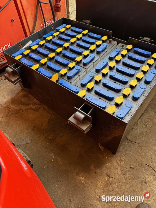 akumulator trakcyjny bateria trakcyjna 80v220Ah elektryczny