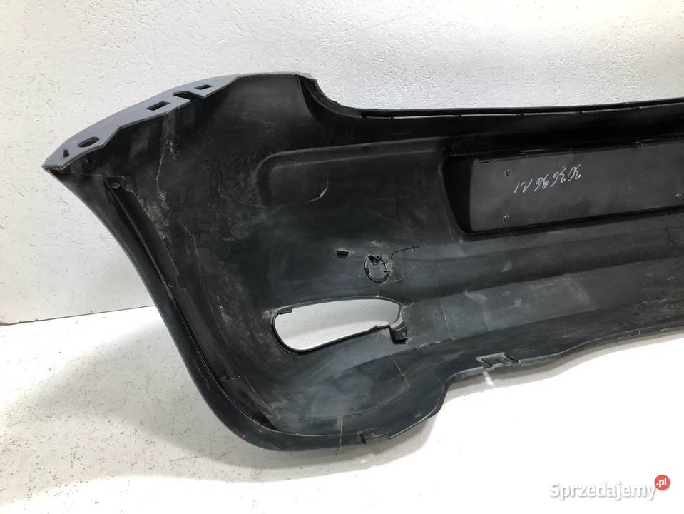 FIAT PUNTO EVO LOUNGE 2009 ZDERZAK TYLNY TYŁ osobowe Skarżysko-Kamienna