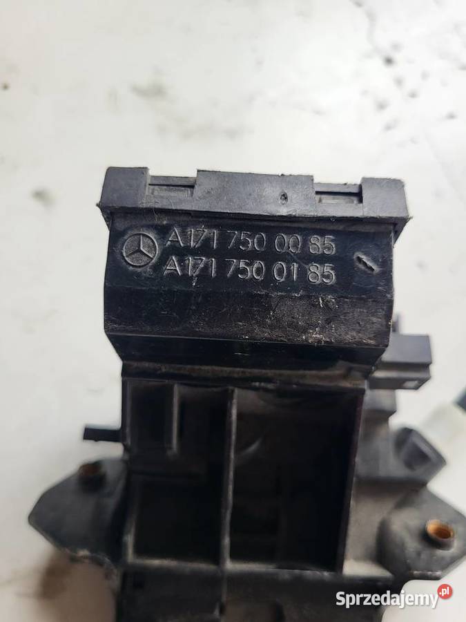 Zamek klapy tyl Mercedes A1717500085 Mielec