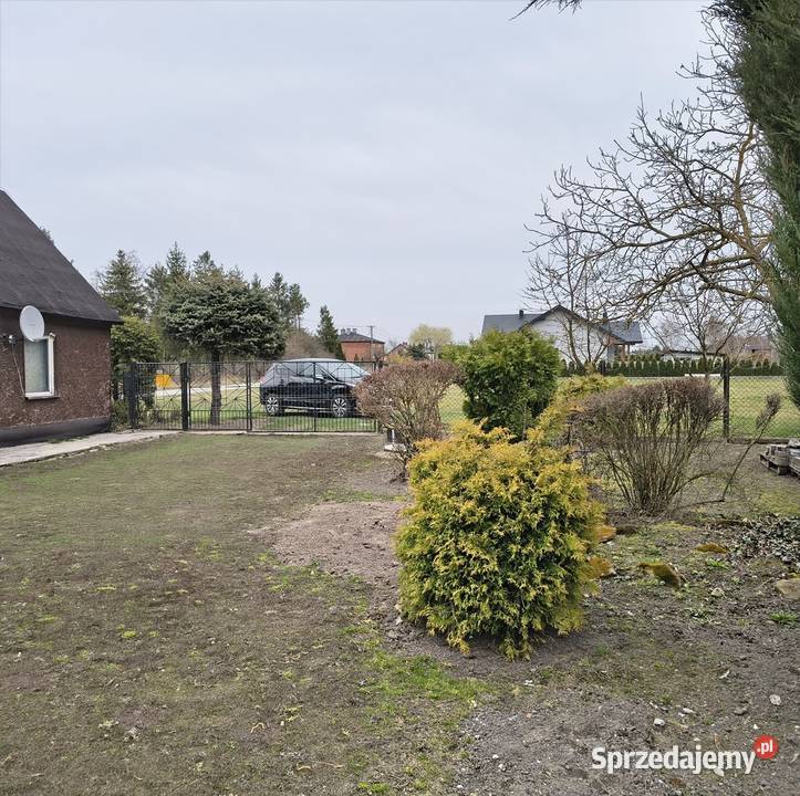 Zabudowana nieruchomość położona we Wronowicach Domy sprzedam