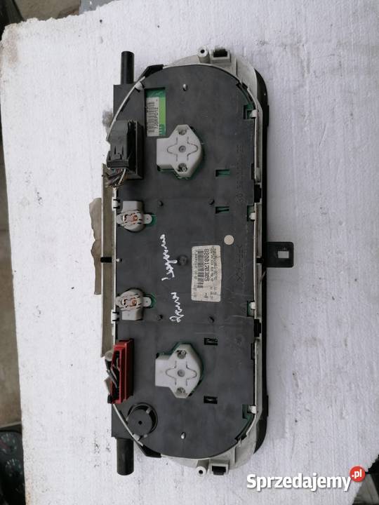 Licznik Zegar Renault Laguna II