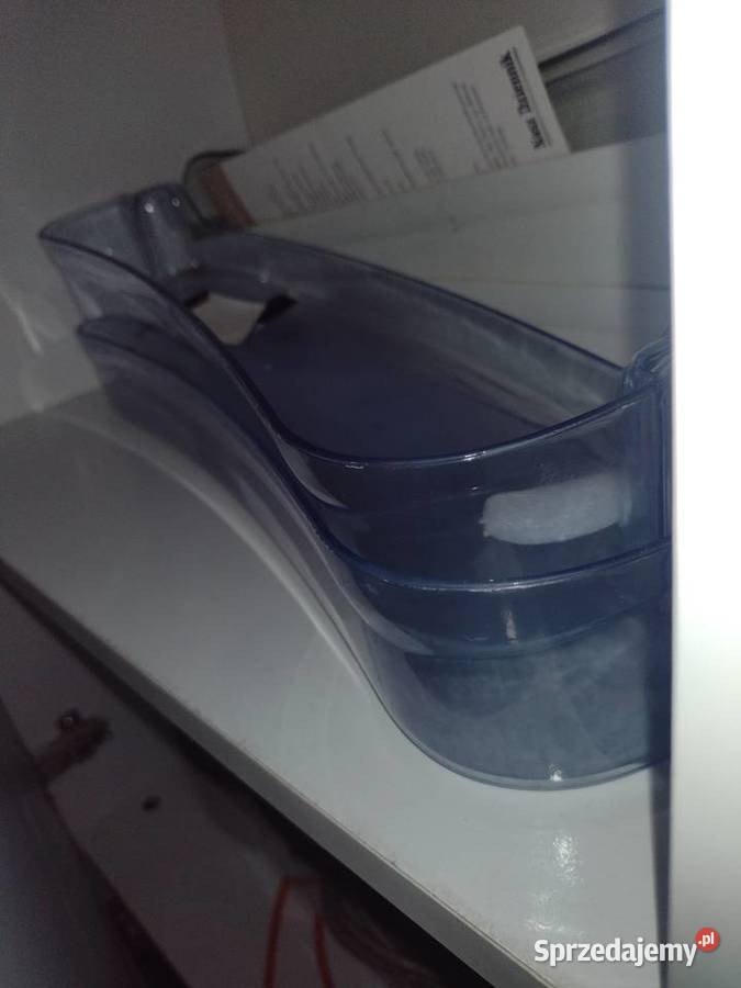 Sprzedam części plastikowe uchwyty do lodówki Międzyborów