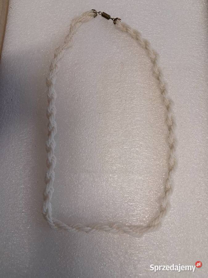 biały naszyjnik z prlu stan obwód 60 świętokrzyskie Sandomierz