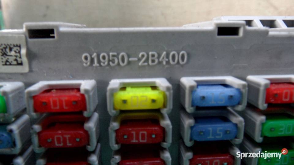 HYUNDAI SANTA FE II 22 CRDI 09r skrzynka Układ elektryczny, zapłon świętokrzyskie