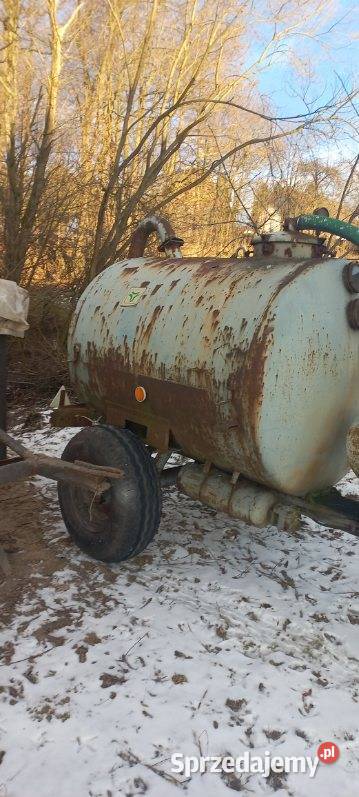 Beczkowóz 2500L Wieprz sprzedam