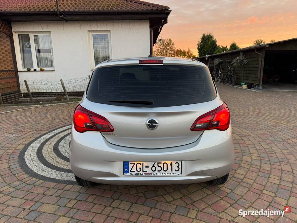 POLSKI SALON NIEWIELKI PRZEBIEG BEZWYPADKOWY Szczecin sprzedam