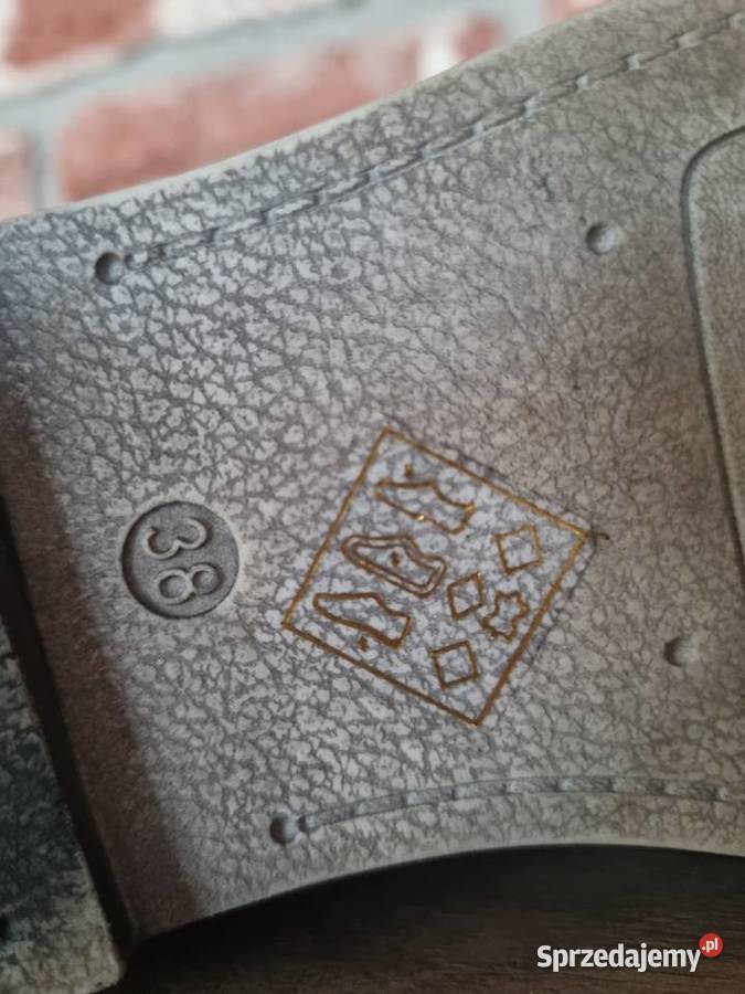 Czarne półbuty Haver Warszawa