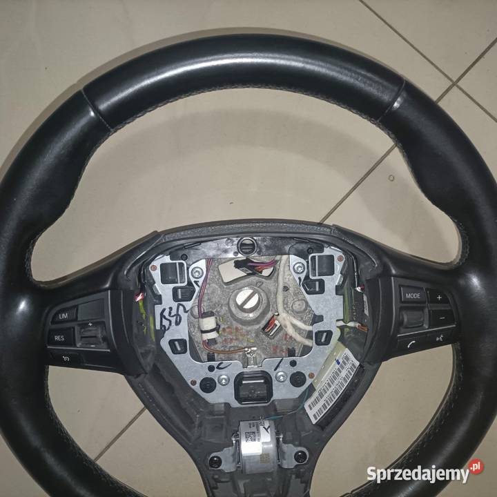 Kierownica multifunkcja sport BMWF10 F11 osobowe Duczki