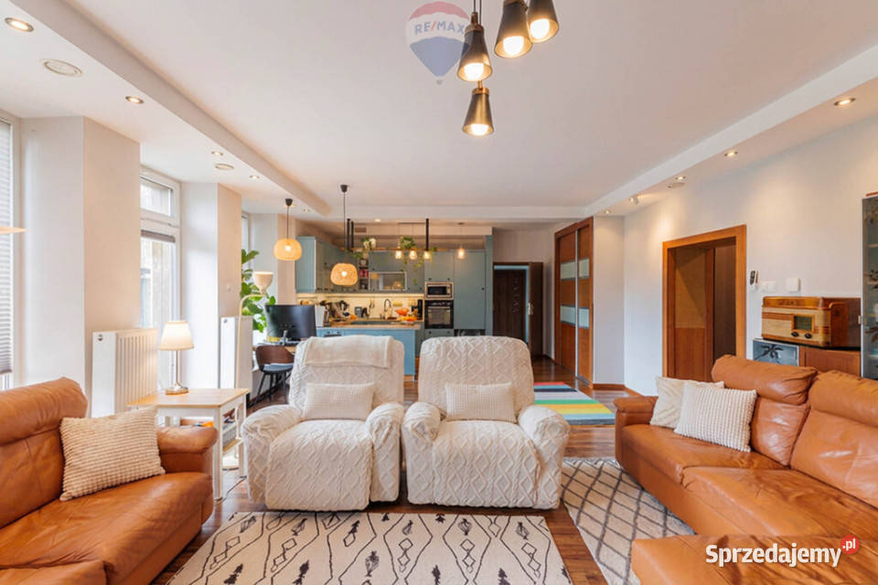 Chrzanów budynek mieszkaniowobiurowy dojazd asfaltowy sprzedam