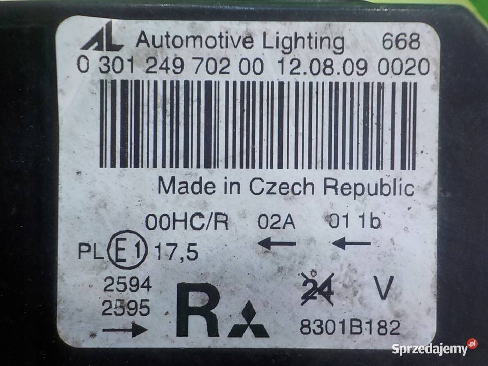 MITSUBISHI COLT LIFT CZ2 13 B 09r 5D lampa prawa Suków sprzedam