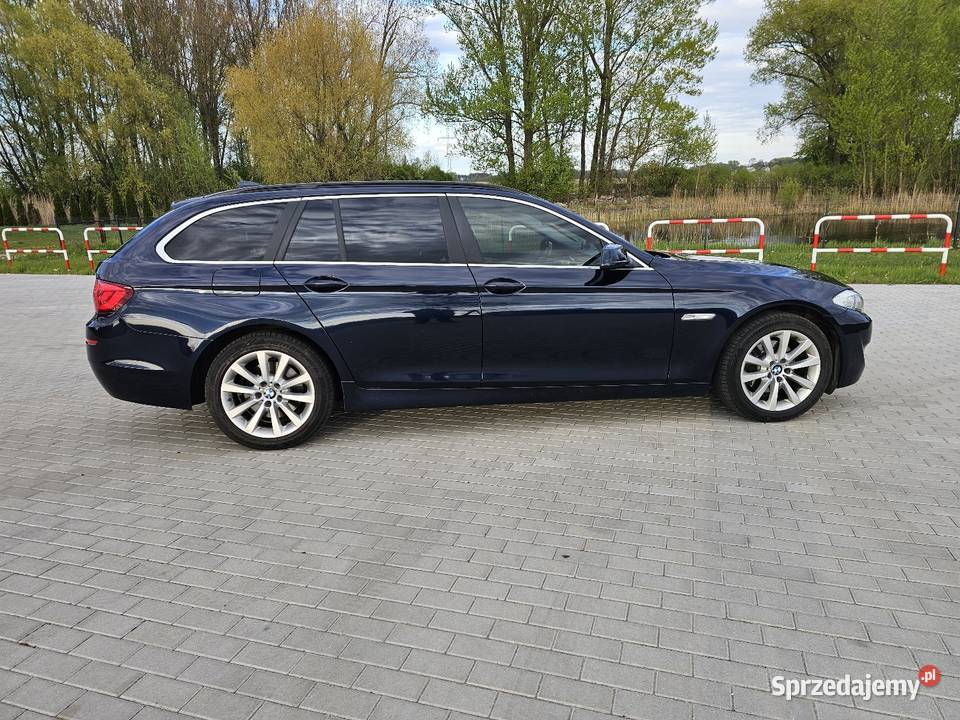 Bmw F11 diesel 20 Automat serwisie Uszkodzony welurowa tapicerka Motoryzacja